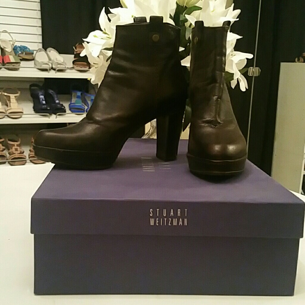 Stuart Weitzman Brown Platform Boots